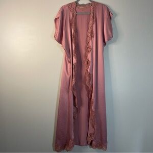 Vintage Jonquil Elegant Pink Lace Trim Robe 100% silk